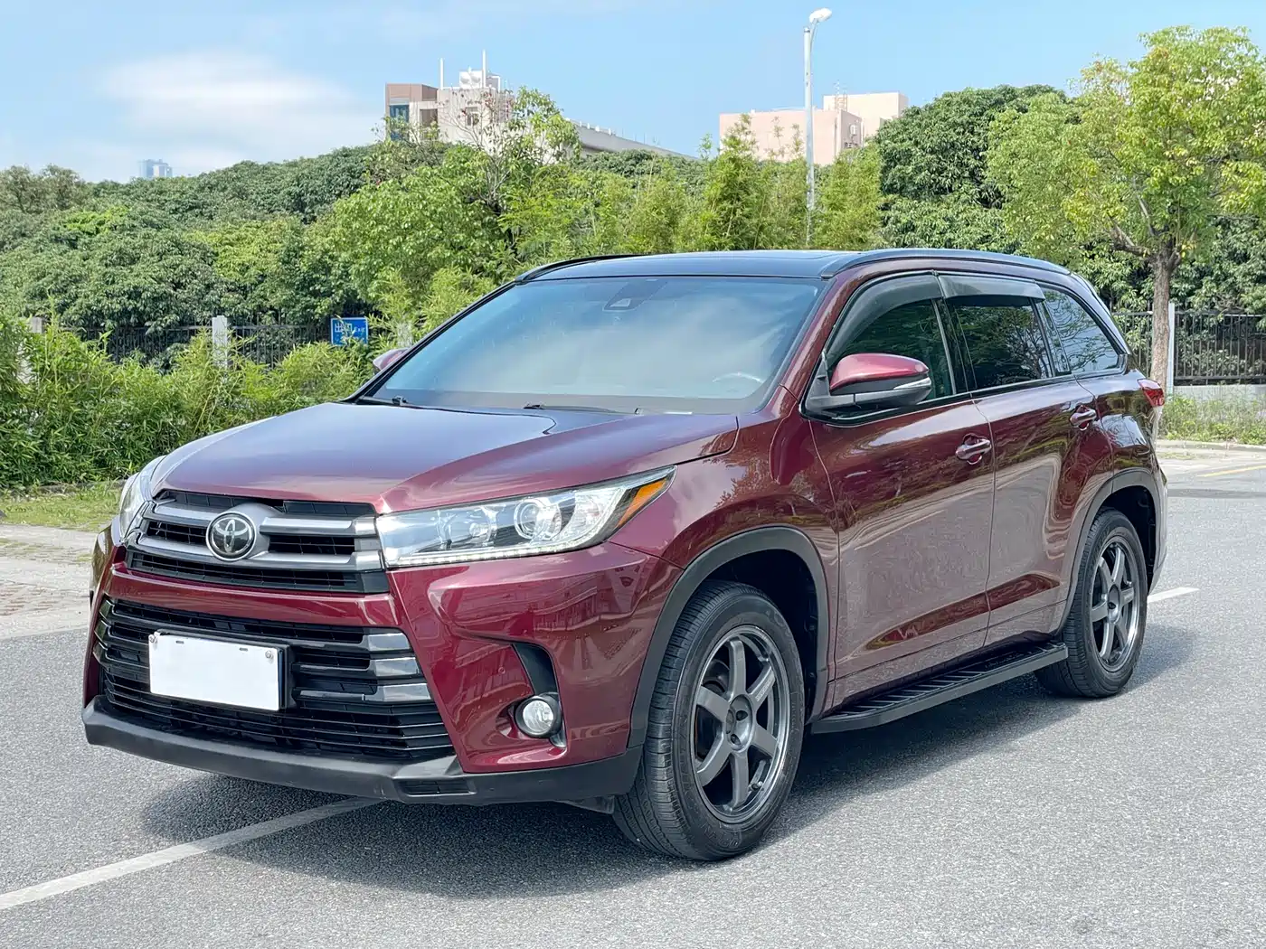 Toyota Highlander 2018 2.0T 2WD Luxury 7-seater (China V)