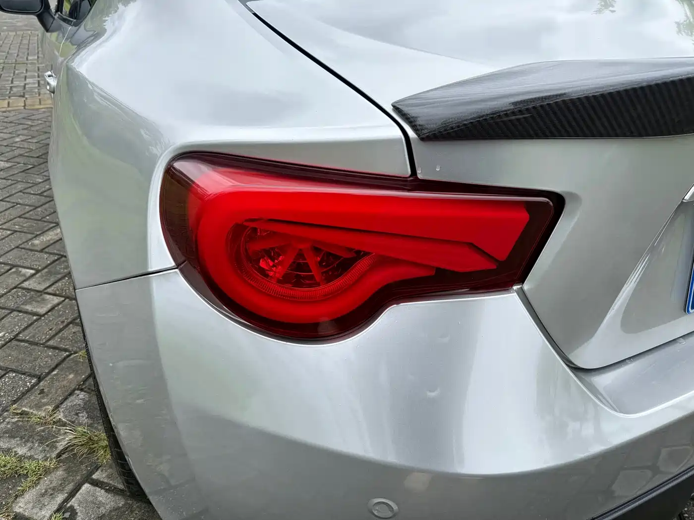 Photo 10 - Subaru BRZ