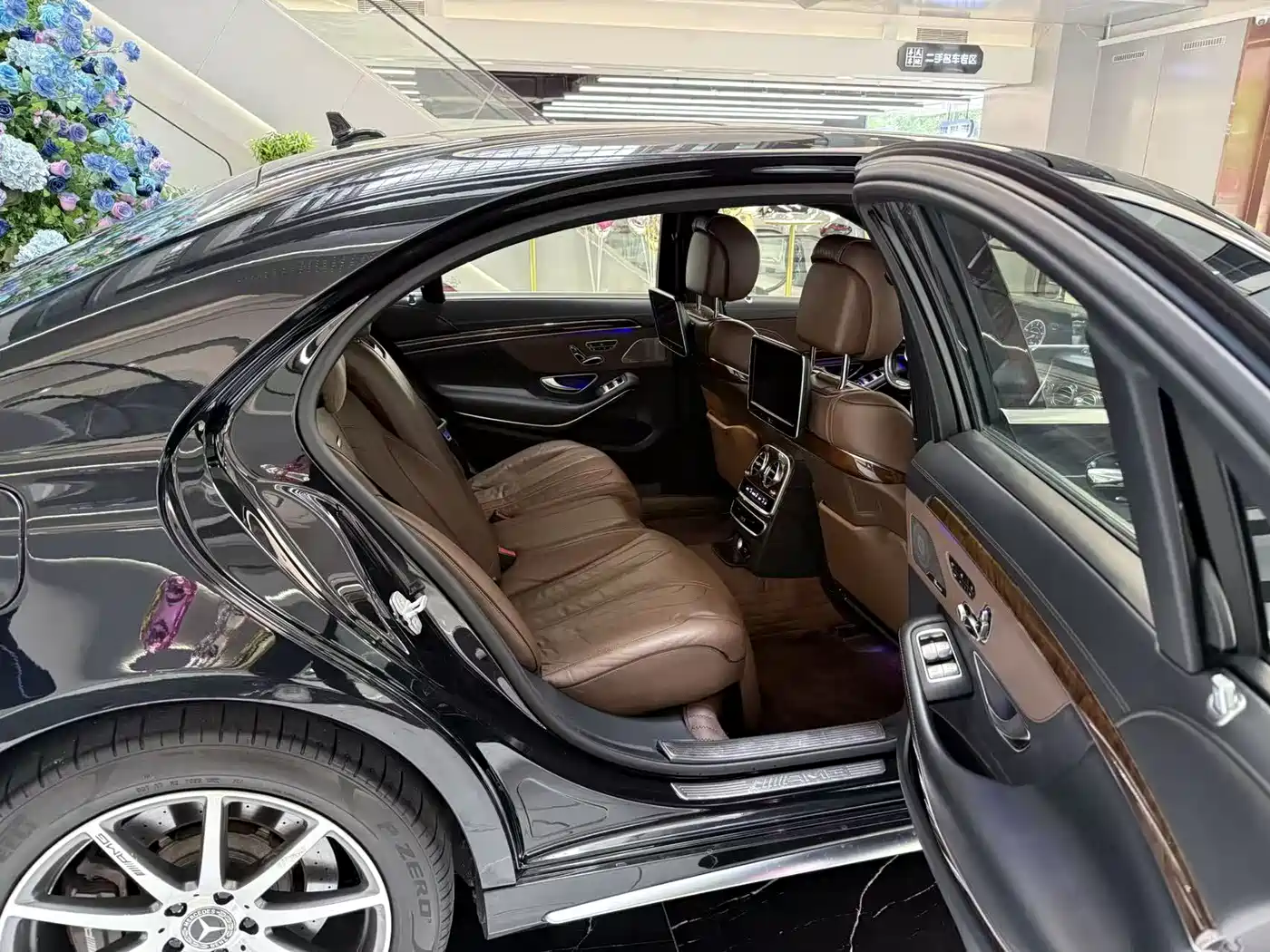 Mercedes-Benz S-Class AMG 2015 AMG S 63 L 4MATIC фото 14