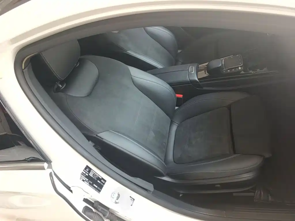 Фото 25 - Mercedes-Benz A-Class