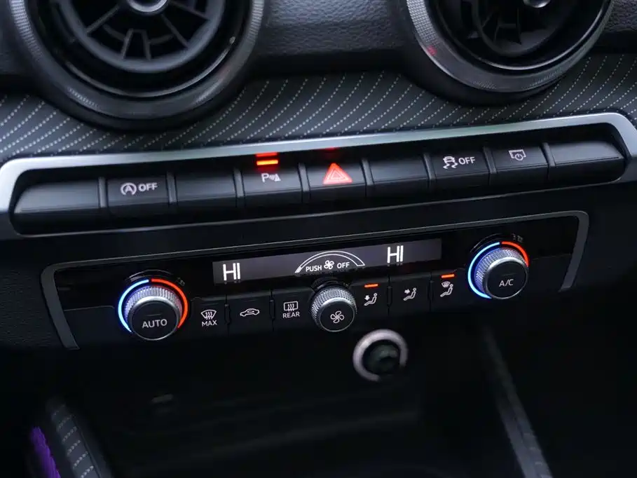 Audi Q2L 2024 35TFSI Fashion Sport фото 13
