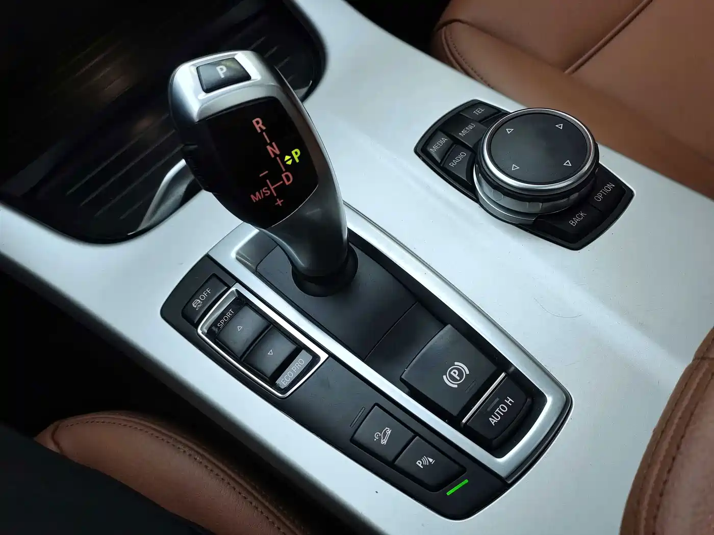 Photo 23 - BMW X3 (Import)