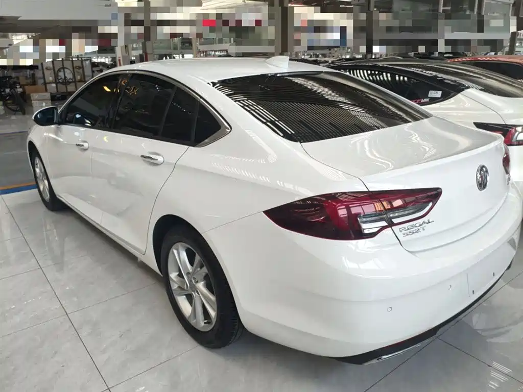 BUICK REGAL