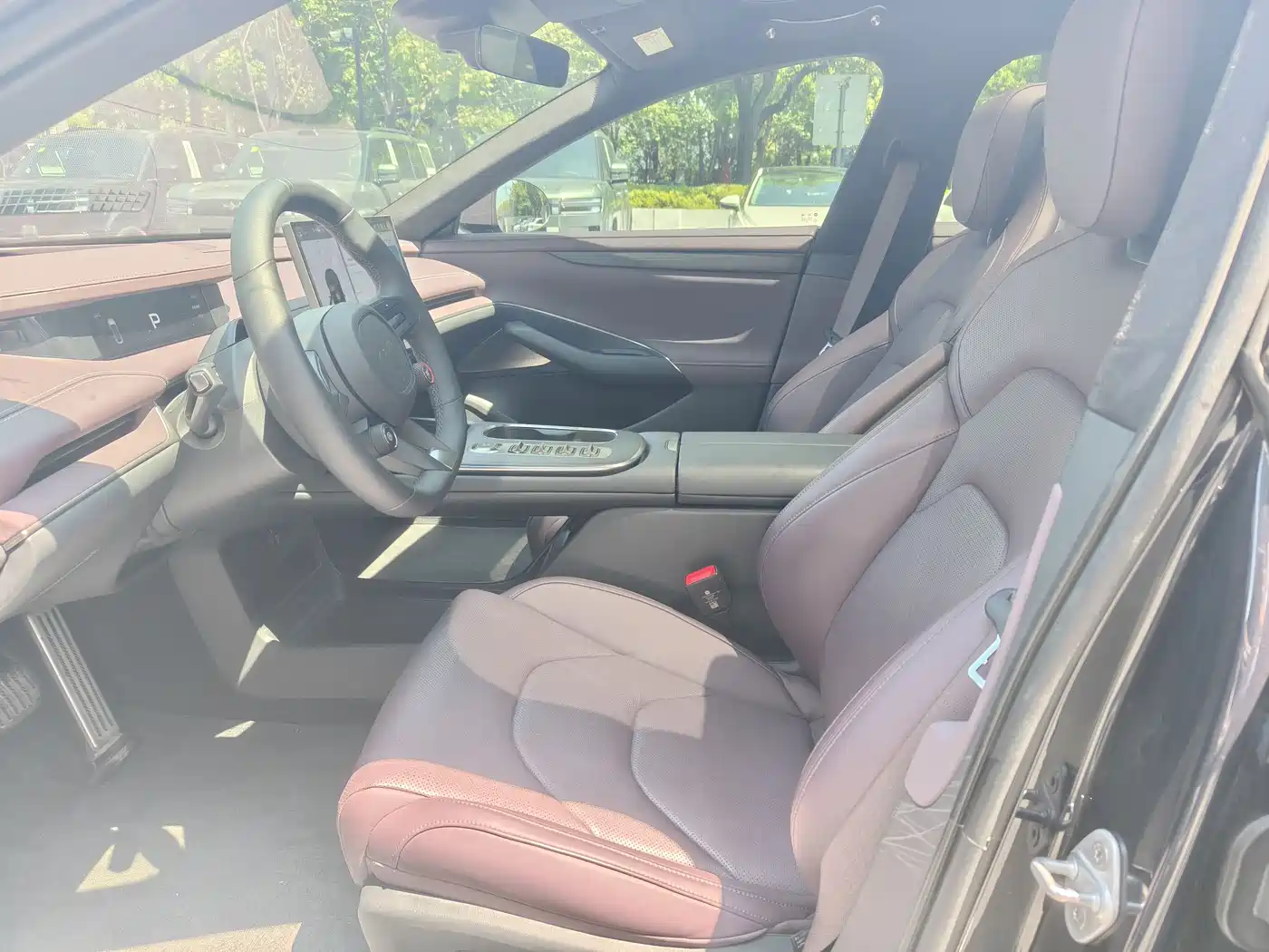 Xiaomi Auto Xiaomi SU7 2024 AWD Extended Range Advanced Smart Driving Max Edition фото 7
