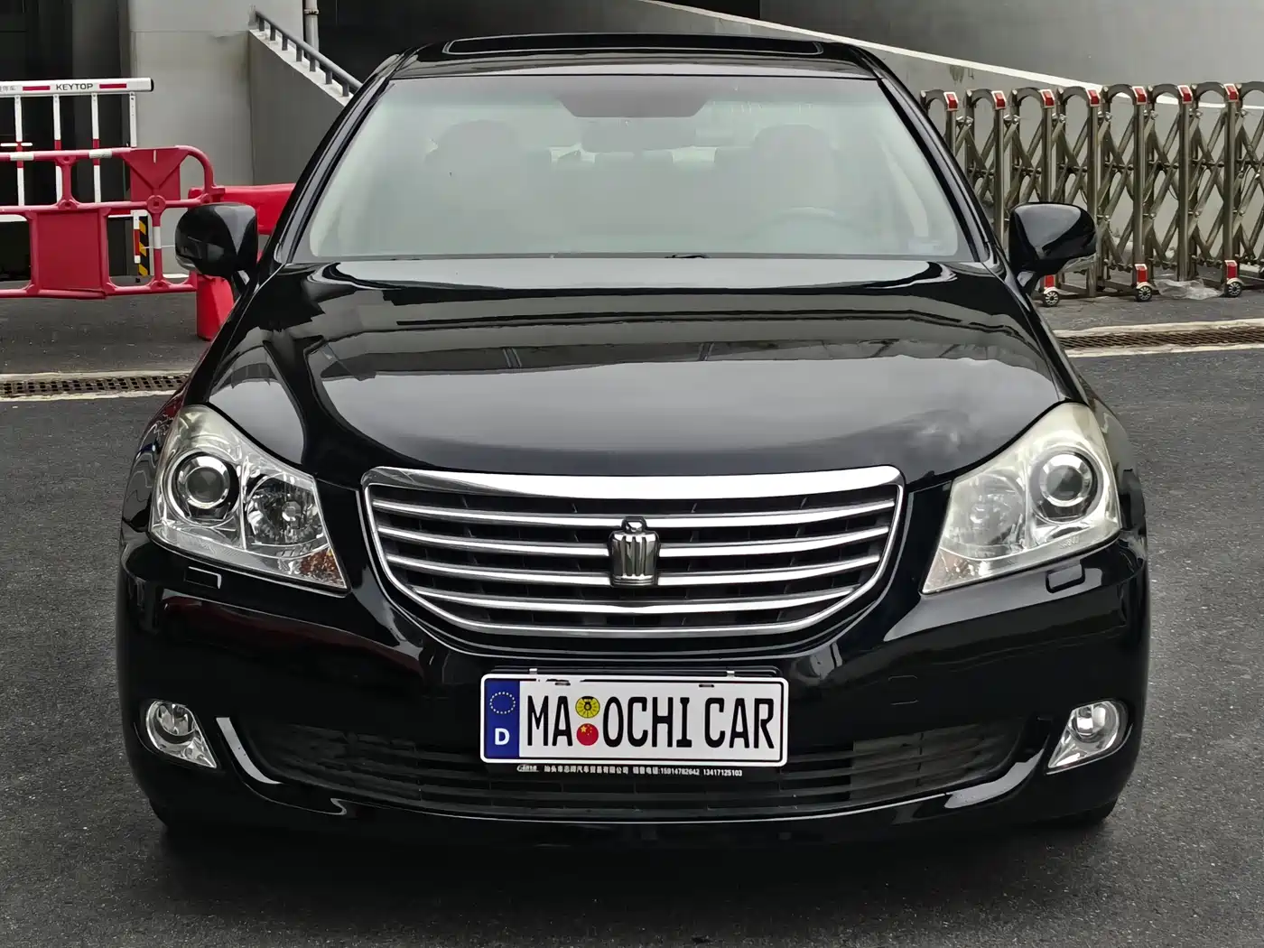 Toyota Crown 2010 2.5L Royal Leather Edition фото 2