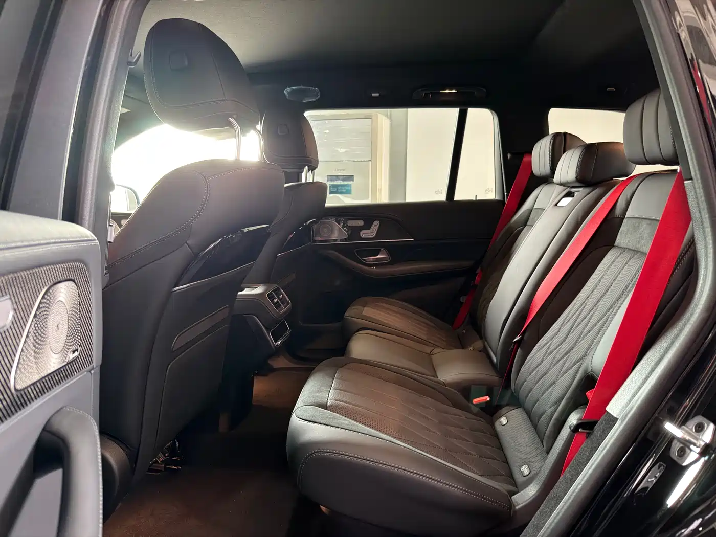 MERCEDES-BENZ GLS AMG