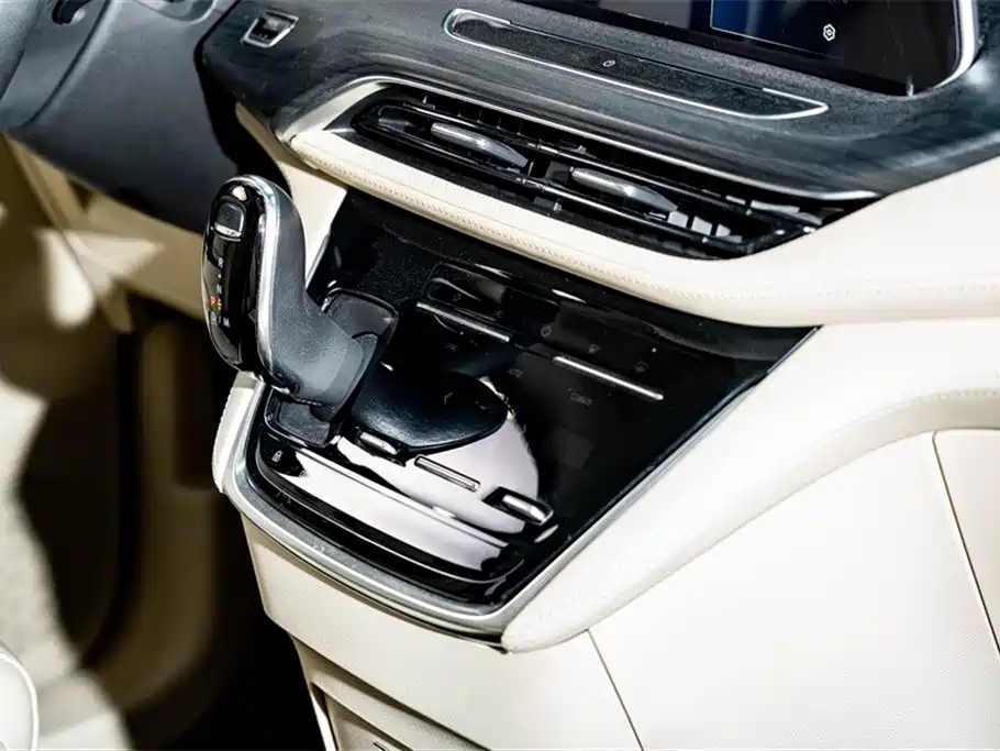 Buick GL8 2023 ES Landmaster Exclusive фото 22