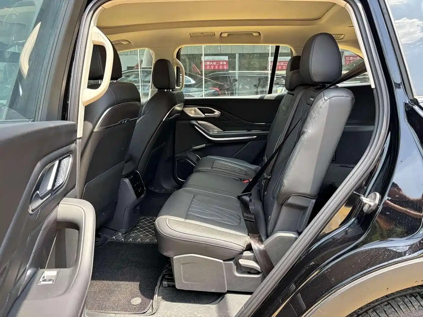 Hongqi HS7 PHEV 2024 2024 2.0T PHEV AWD Flagship 6-Seater