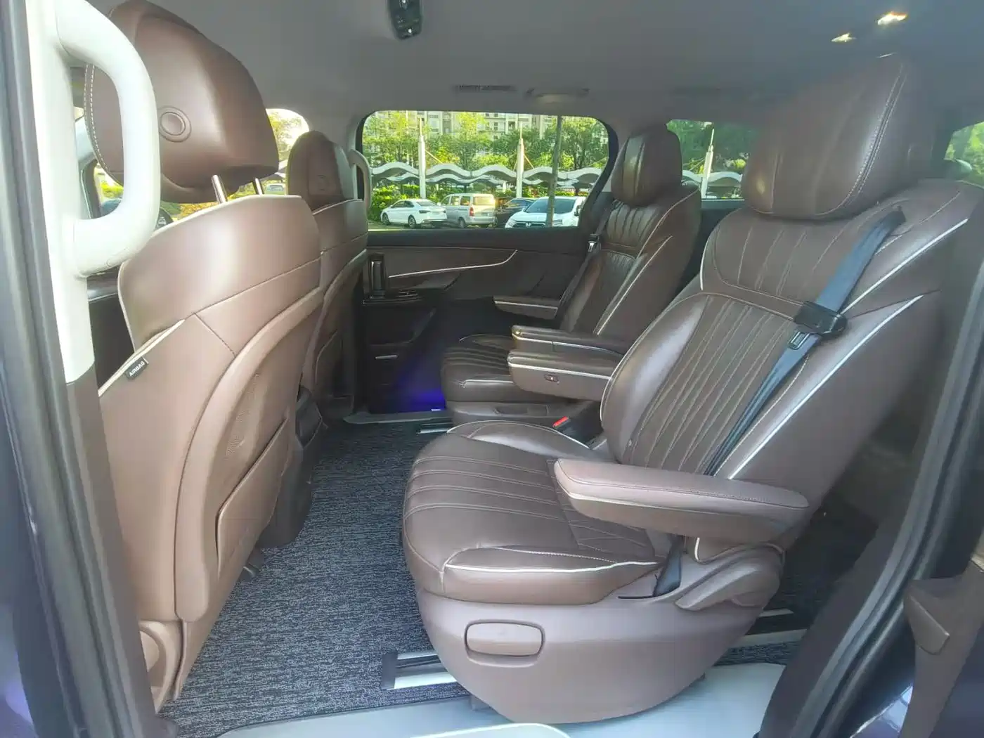 ROEWE IMAX8 NEW ENERGY