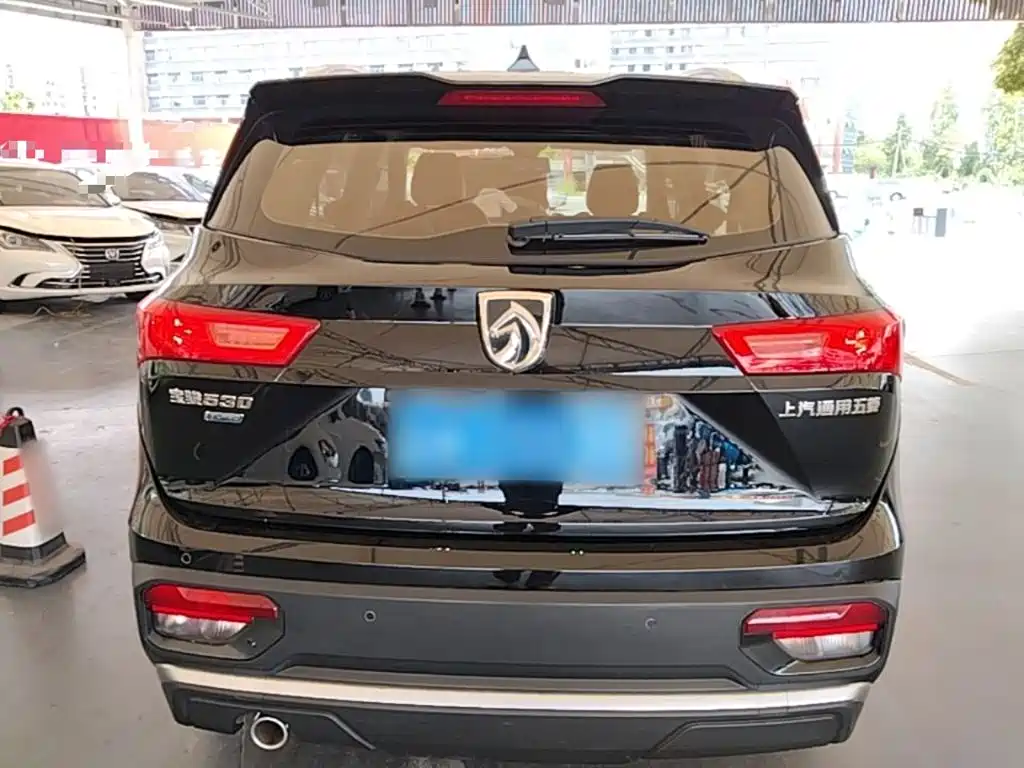 Baojun 530 2020 2020 1.5T CVT Luxury Connect 7-seater