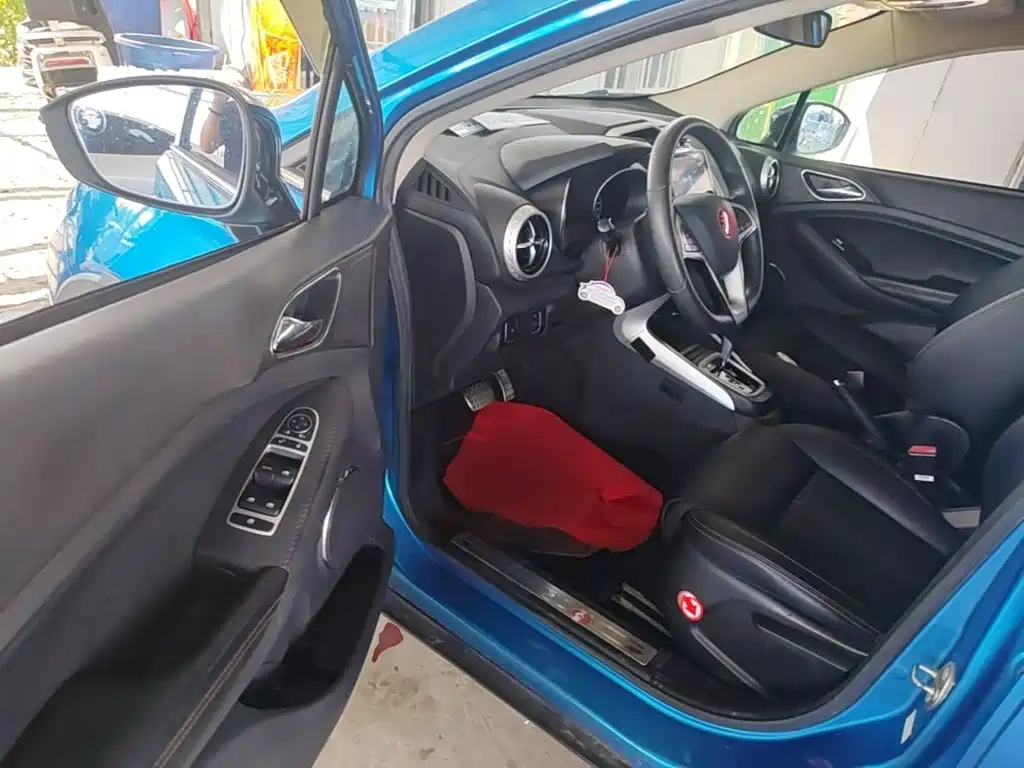 BYD Yuan 2018 2017 1.5L Auto Cool Connect