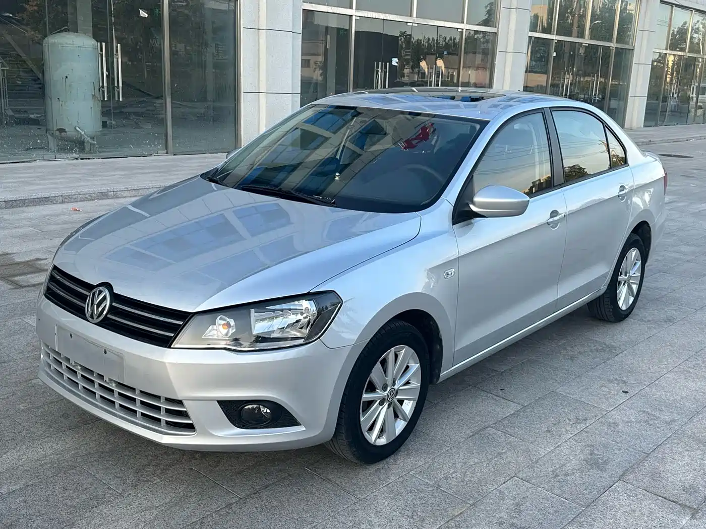 Volkswagen Jetta 2013 — пригон из Китая