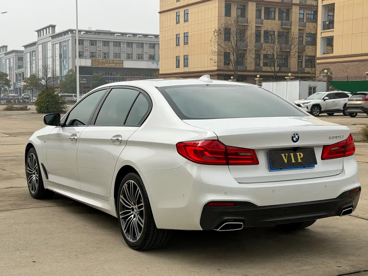 BMW 5 Series 2018 Facelift 530Li Leading M Sport Package фото 6