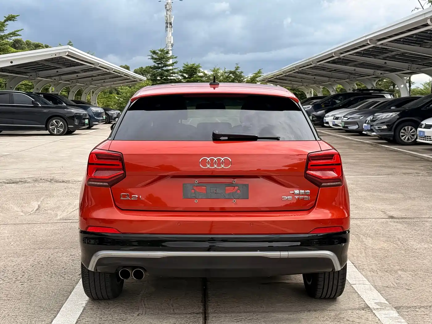 Фото 14 - Audi Q2L