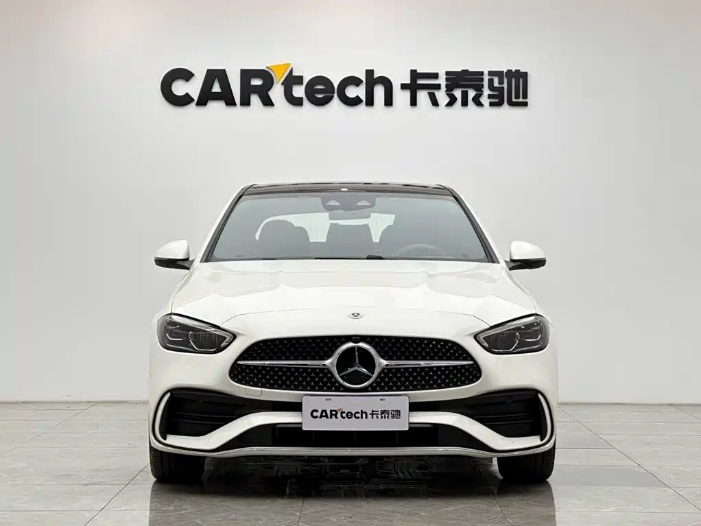 Фото 7 - Mercedes-Benz C-Class