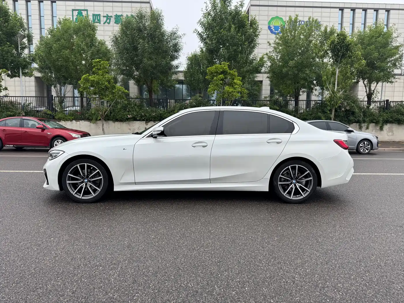 BMW 3 Series 2021 Facelift 325Li M Sport Package фото 4