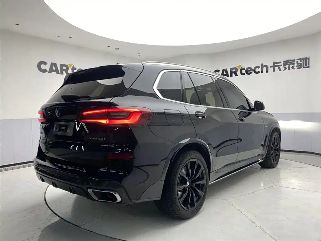 BMW X5 (Import) 2019 xDrive40i M Sport Package фото 5