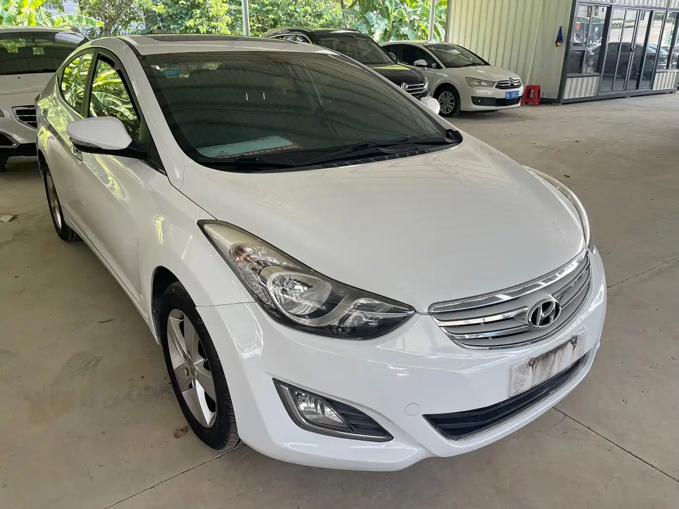 Hyundai Langdong 2014 2013 1.6L Automatic Premium