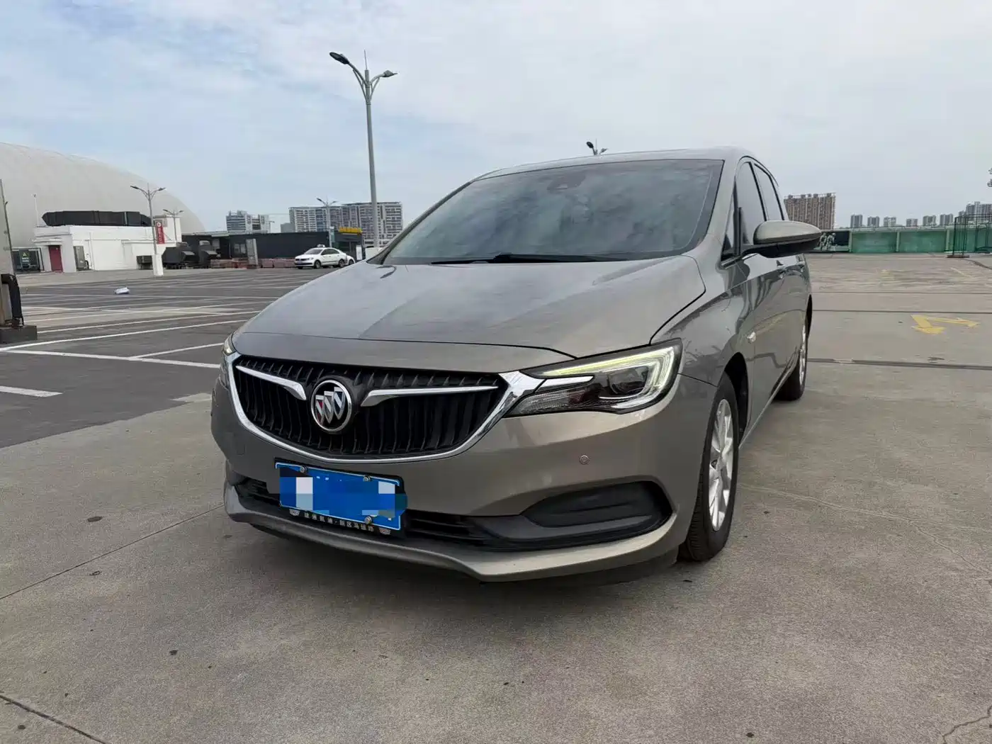 Buick GL6 2018 18T 6-Seater Luxury