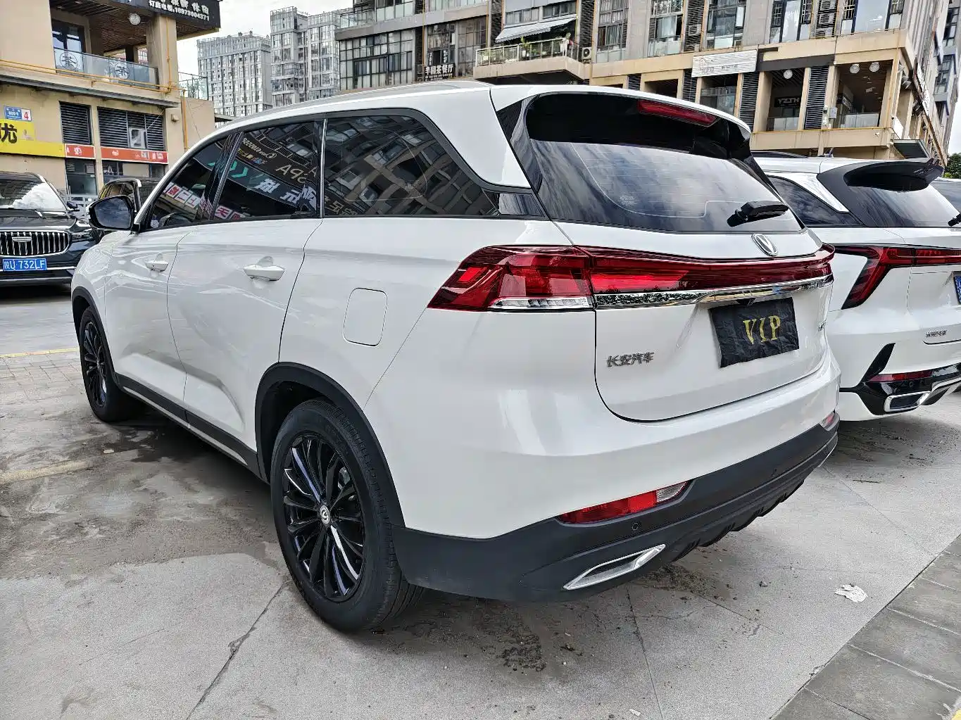 Changan CS75 2025 2025 Model PRO 1.5T Deluxe 7-seater