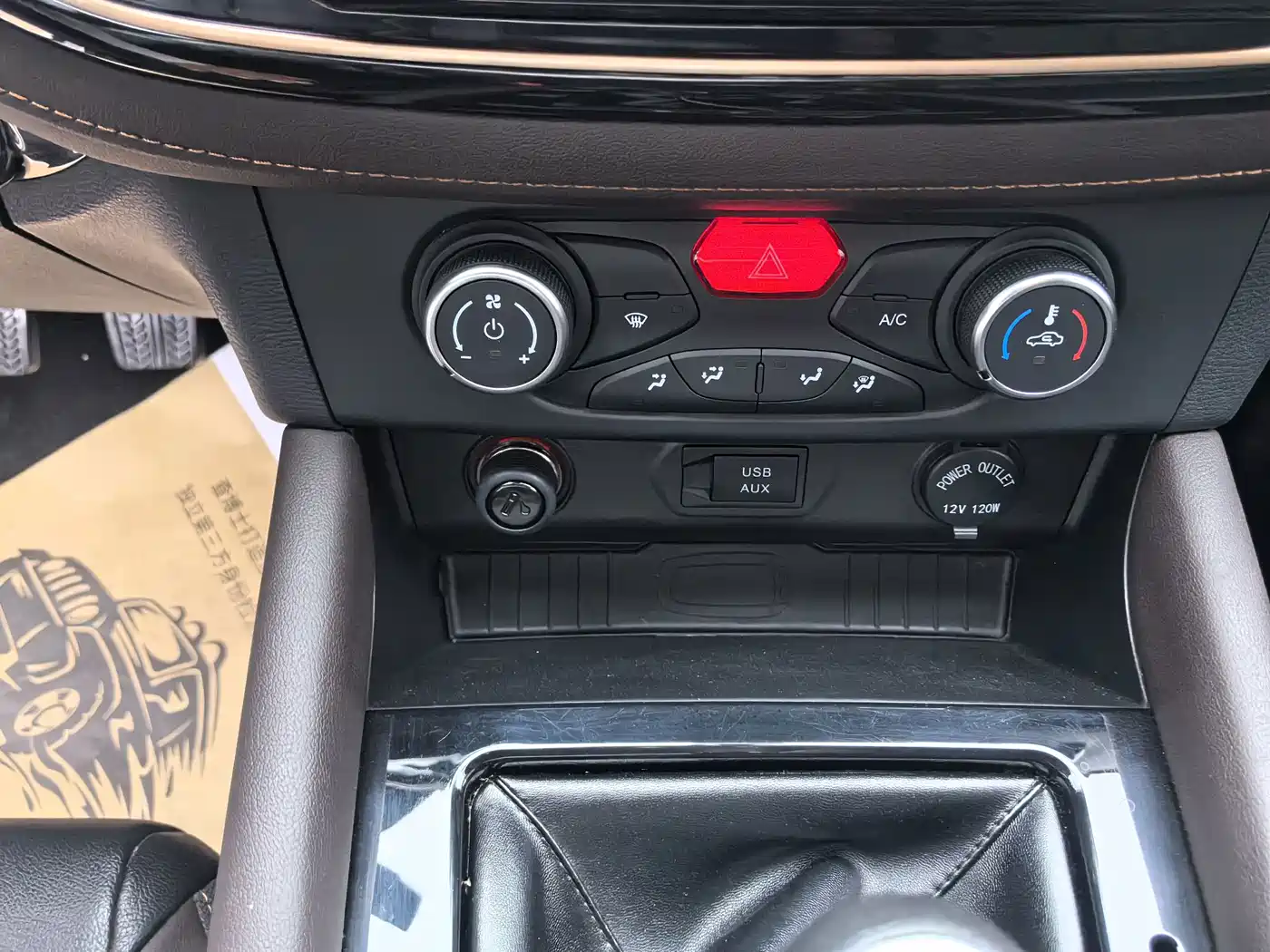 ZTE Lord 2019 2019 2.4T Passenger Version Gasoline 2WD Manual Ultra Luxury Standard Double
