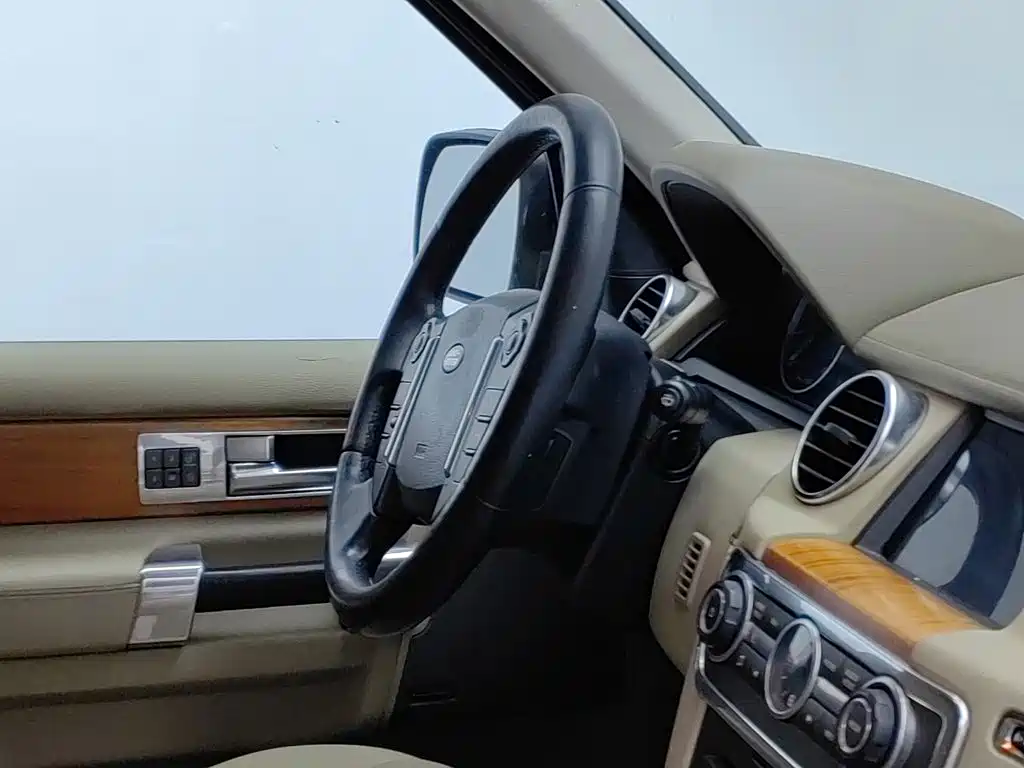 Photo 22 - Land Rover Discovery
