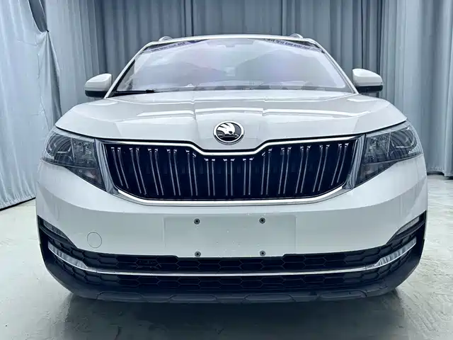 Škoda Kamiq 2020 Model 1.5L Automatic Comfort — фото 2