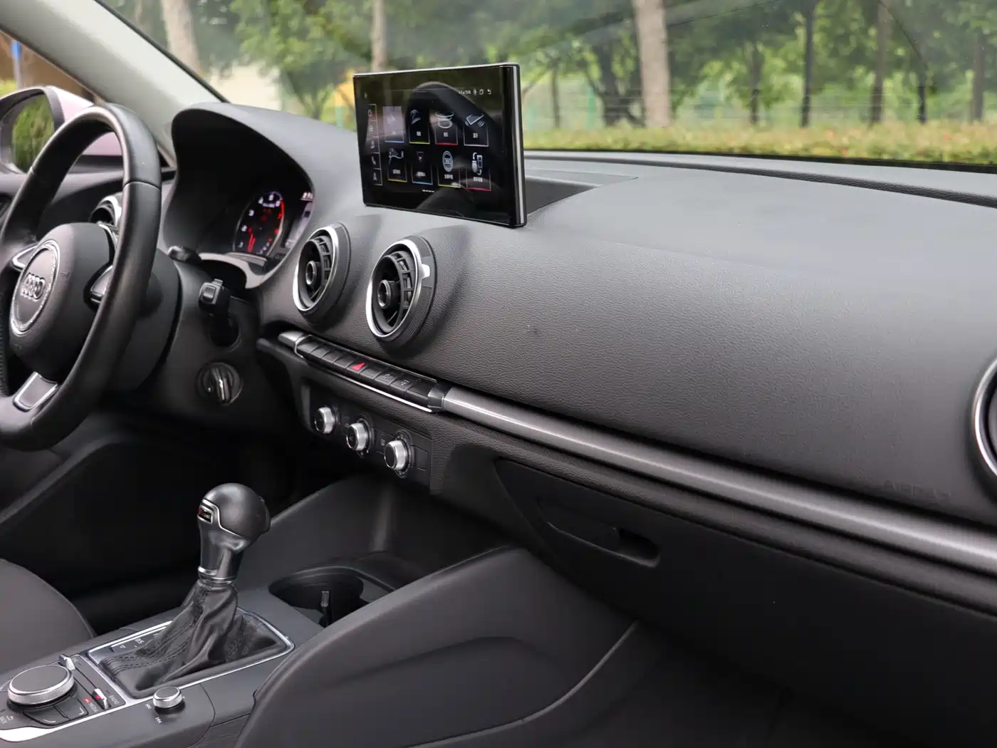 Audi A3 2016 Limousine 35 TFSI Progressive фото 23