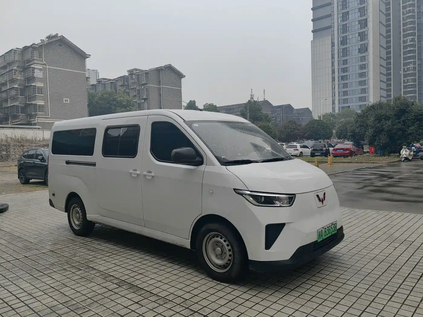Wuling Motors Wuling Yangguang 2026 2026 Model 440km Passenger Van Comfort Version (6-Seater)