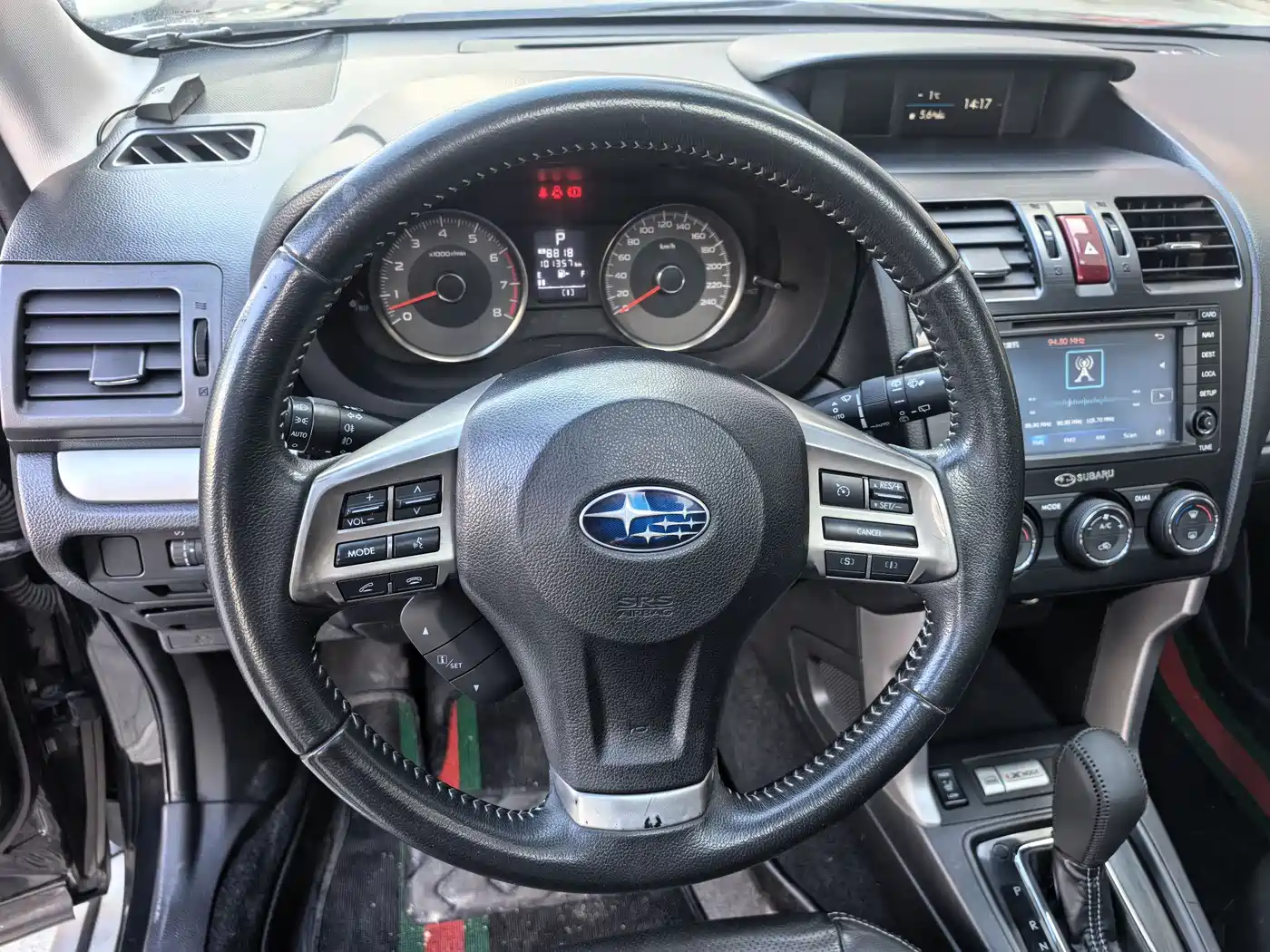 Subaru Forester 2013 2.5i Automatic Luxury Edition фото 12