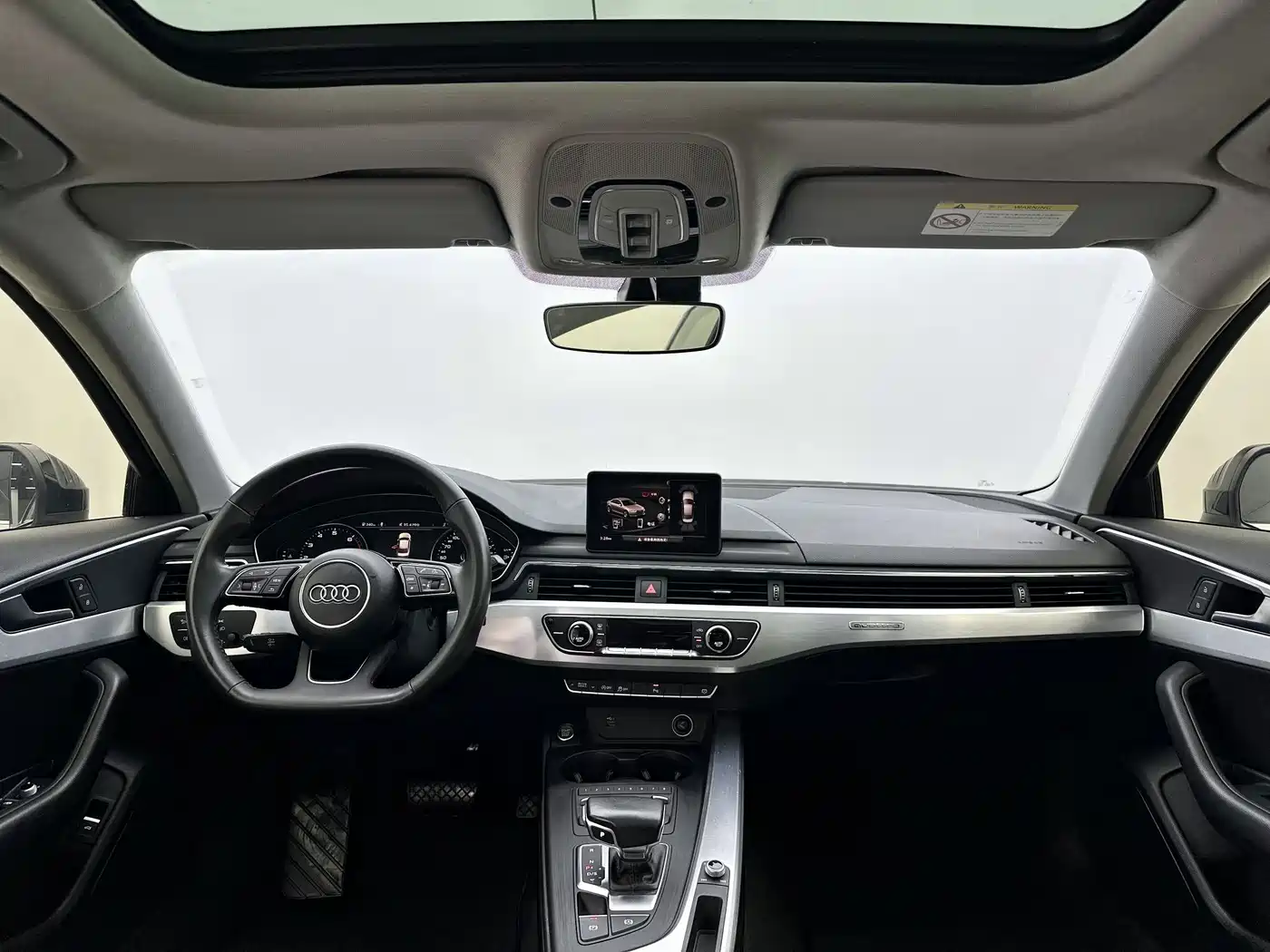 Audi A4L 2018 30th Anniversary 45 TFSI quattro Personality Sport фото 8