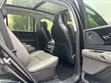 Photo 12 - Lincoln Aviator