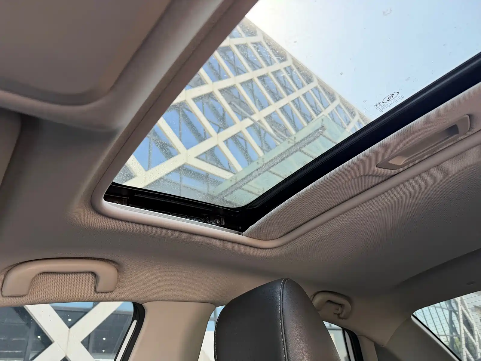 Фото 14 - Buick Excelle