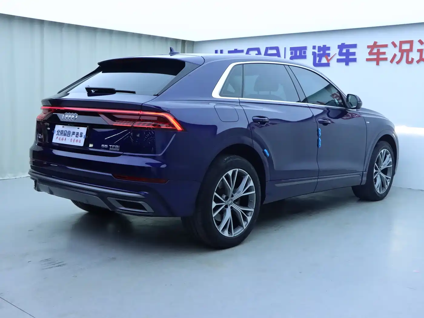 Audi Q8 2019 55 TFSI Luxury Dynamic фото 27