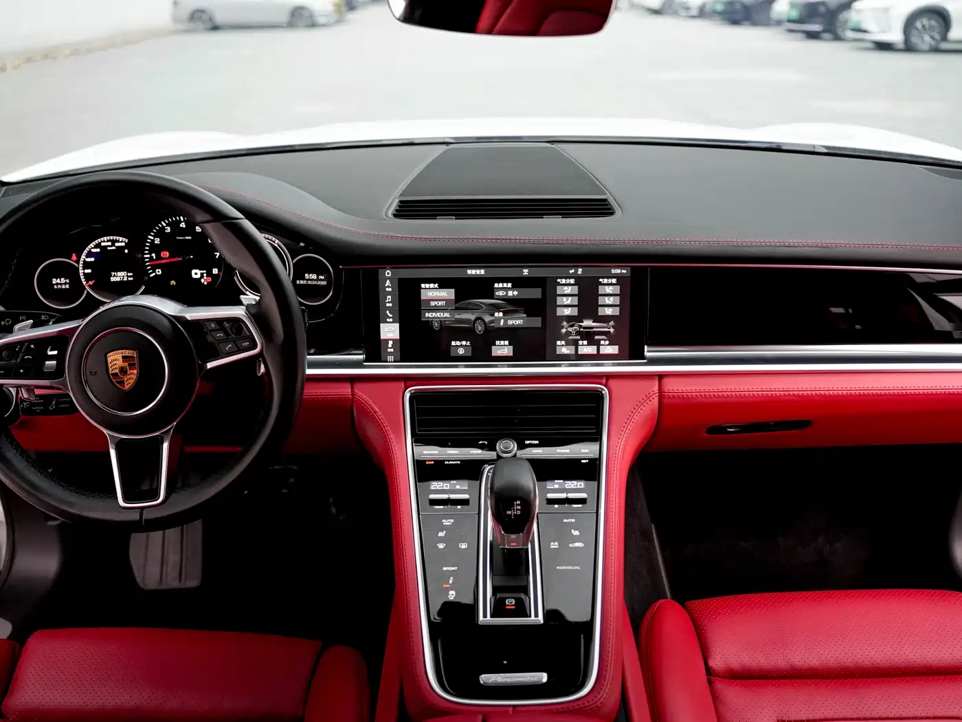 Porsche Panamera 2019 Panamera 2.9T фото 12