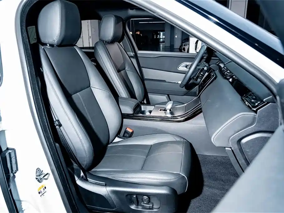 Land Rover Range Rover Velar 2024 Dynamic SE фото 20