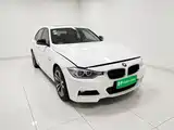 Photo 3 - BMW 3 Series