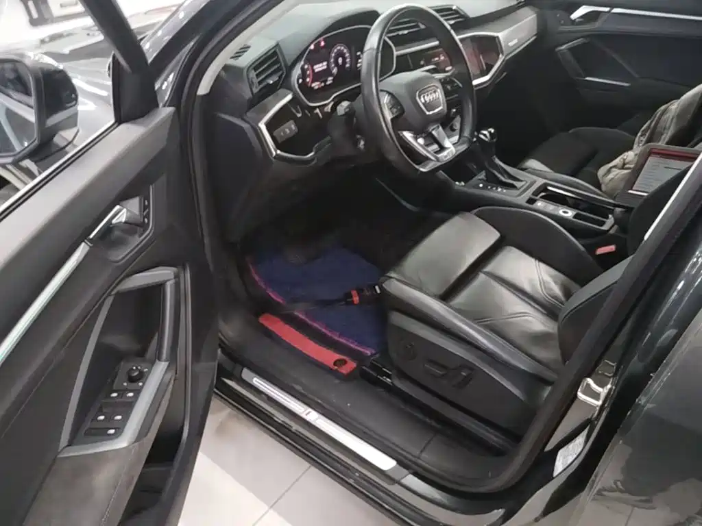 Audi Q3 Sportback 2023 2020 40 TFSI Fashion