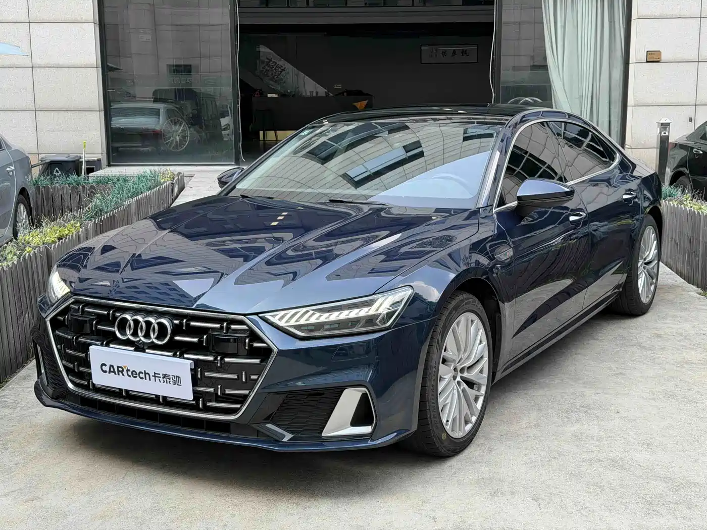 Audi A7L 2024 — пригон из Китая