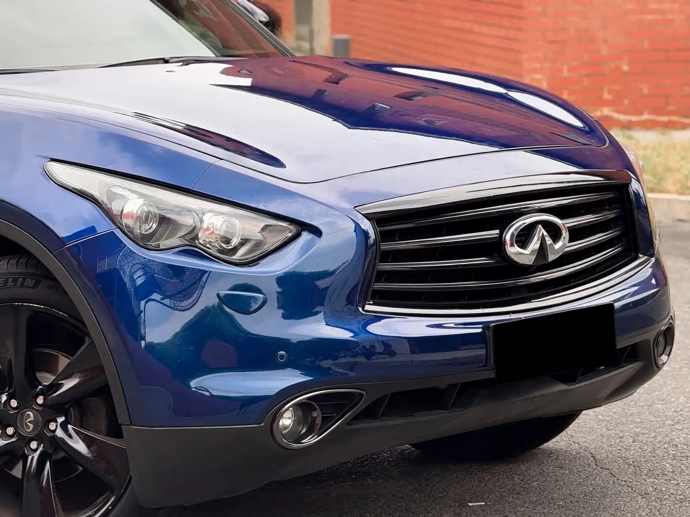 Infiniti QX70 2016 2015 Model 3.7L Shadow Edition