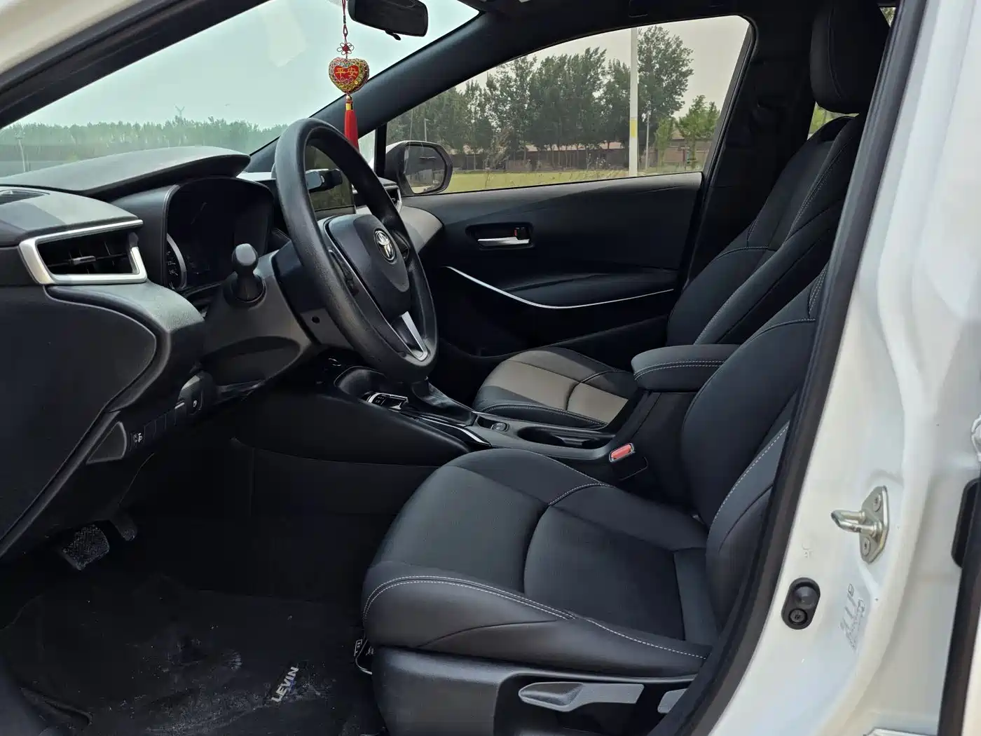 Toyota Levin 2022 Dual Engine 1.8H E-CVT Progressive Edition фото 8