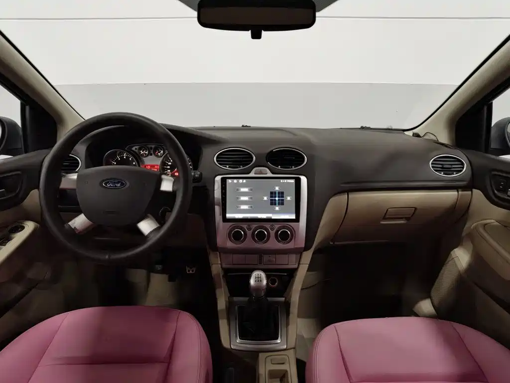 Фото 5 - Ford Focus