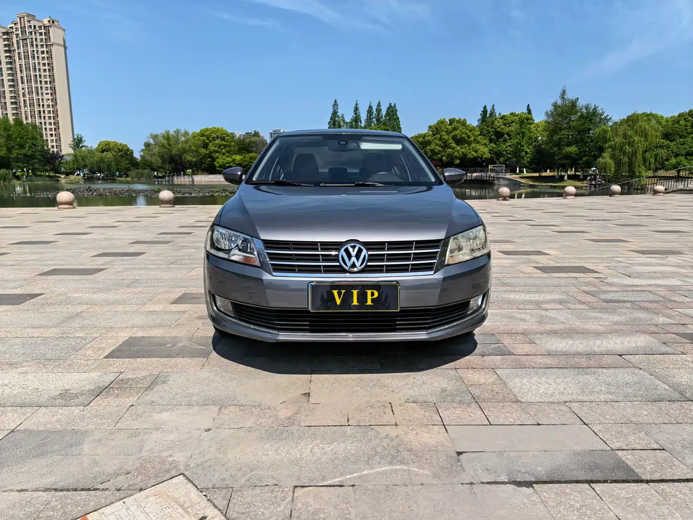Volkswagen Lavida 2013 Facelift 1.4TSI DSG Luxury фото 3