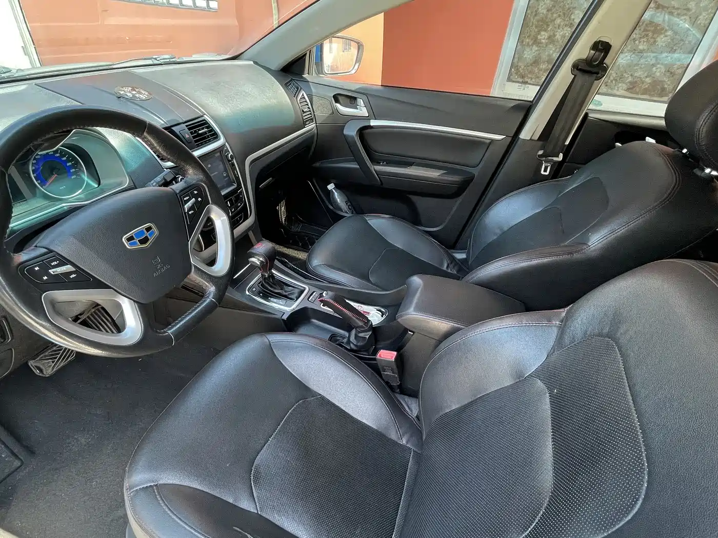 Geely Emgrand 2014 2014 Hatchback 1.3T CVT Premium