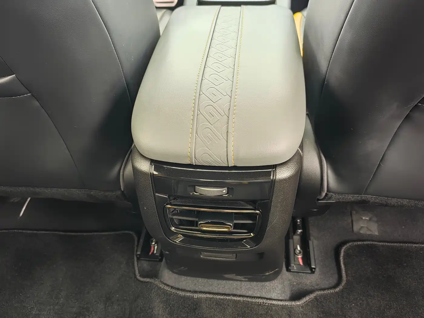 GAC Trumpchi Trumpchi Emkoo 2021 2021 270T DCT J16 Edition