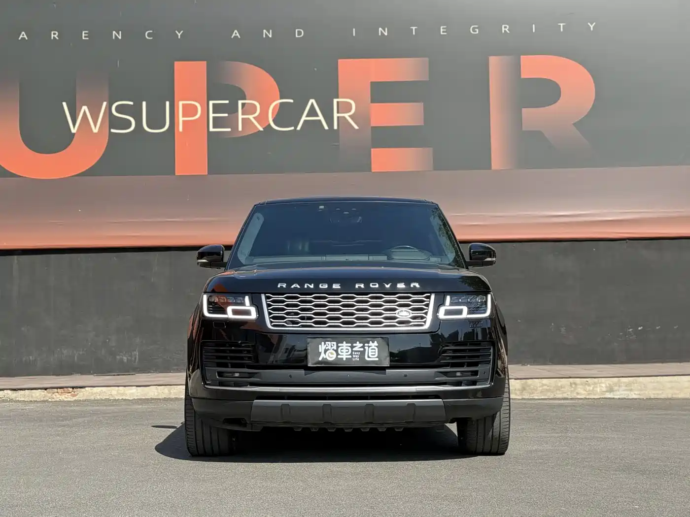 Land Rover Range Rover 2020 3.0 L6 Heritage Extended Edition фото 2