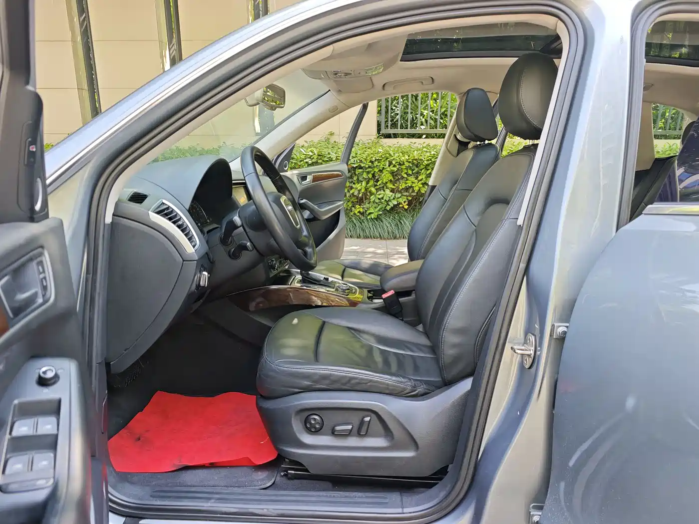 Audi Q5 (Import) 2010 2.0TFSI Sport Edition фото 17