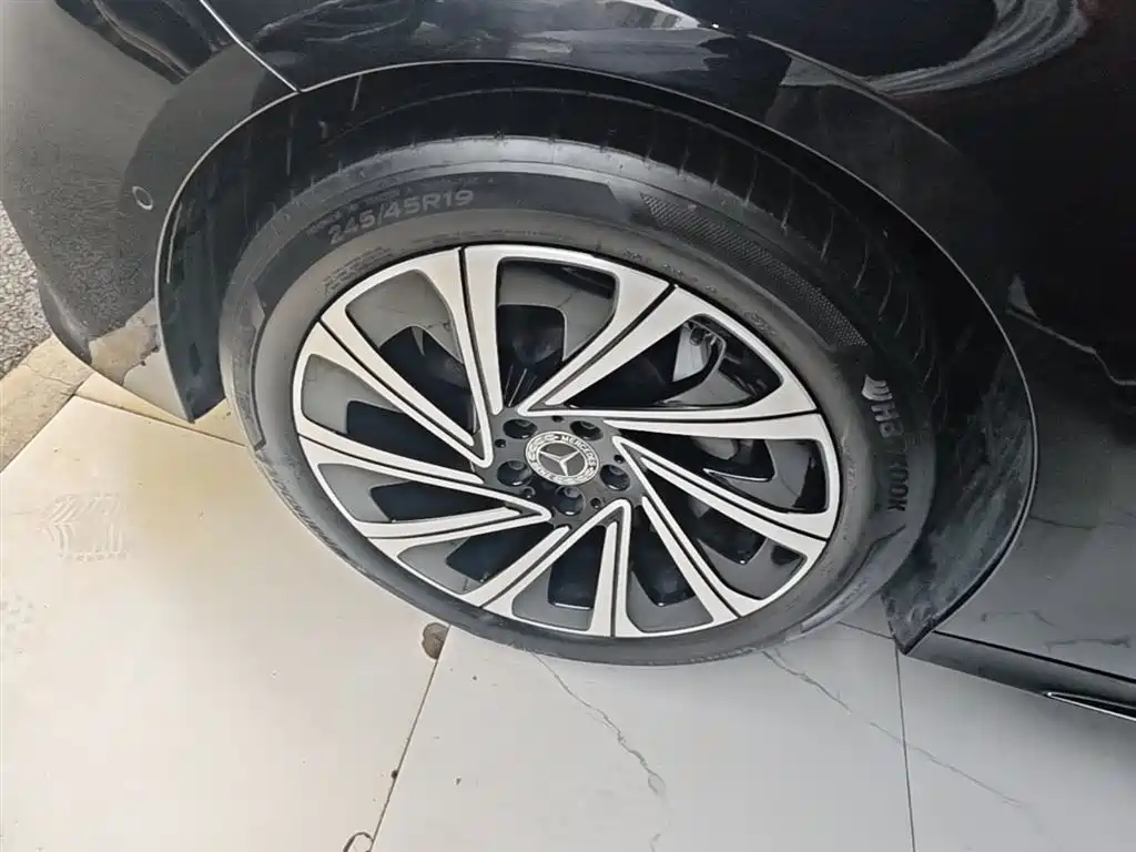 Mercedes-Benz E-Class 2024 Model E 300 L Luxury фото 23
