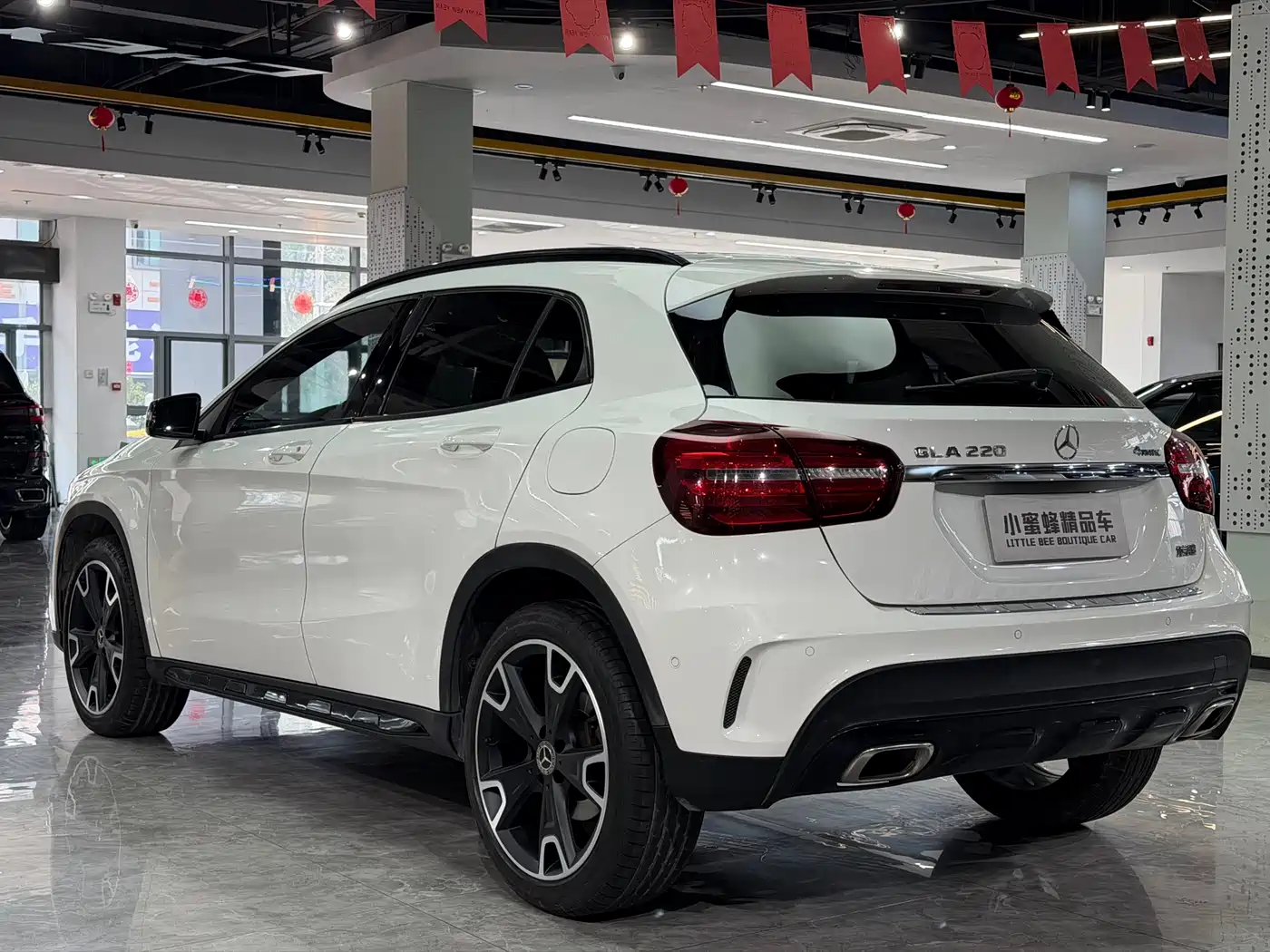 Mercedes-Benz GLA 2018 GLA 220 4MATIC Sport фото 15