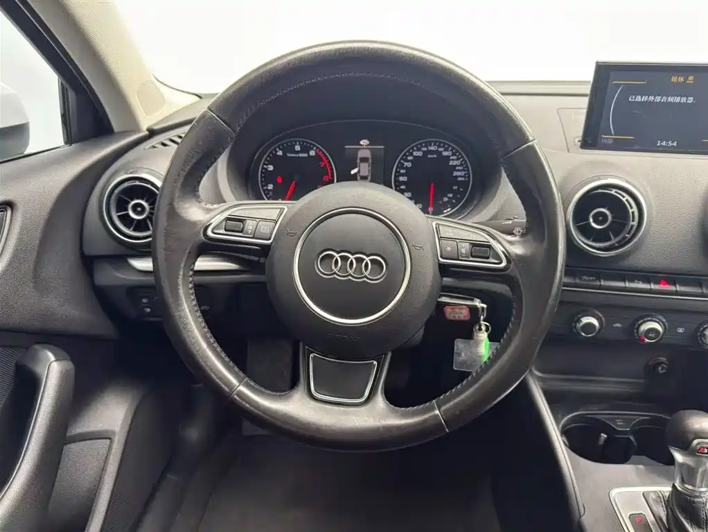 Audi A3 2015 Limousine 35 TFSI Millionth Anniversary Intelligent Leader Type фото 6